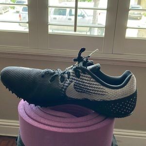 Nike track cleats men’s 10